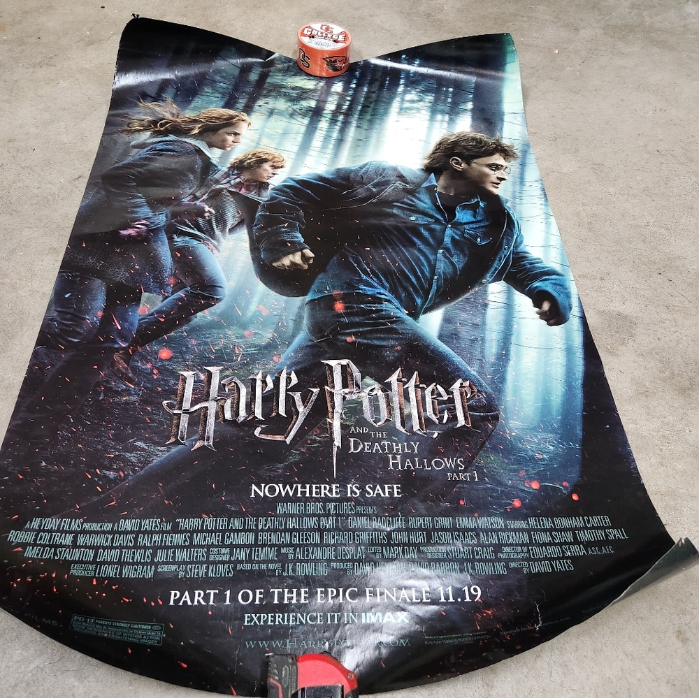 Harry Potter deathly hollow movie poster 2010